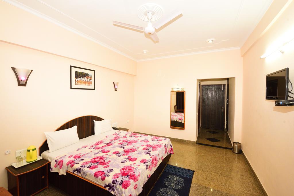 Geetanjali Hotel & Motel Bharatpur Exteriér fotografie